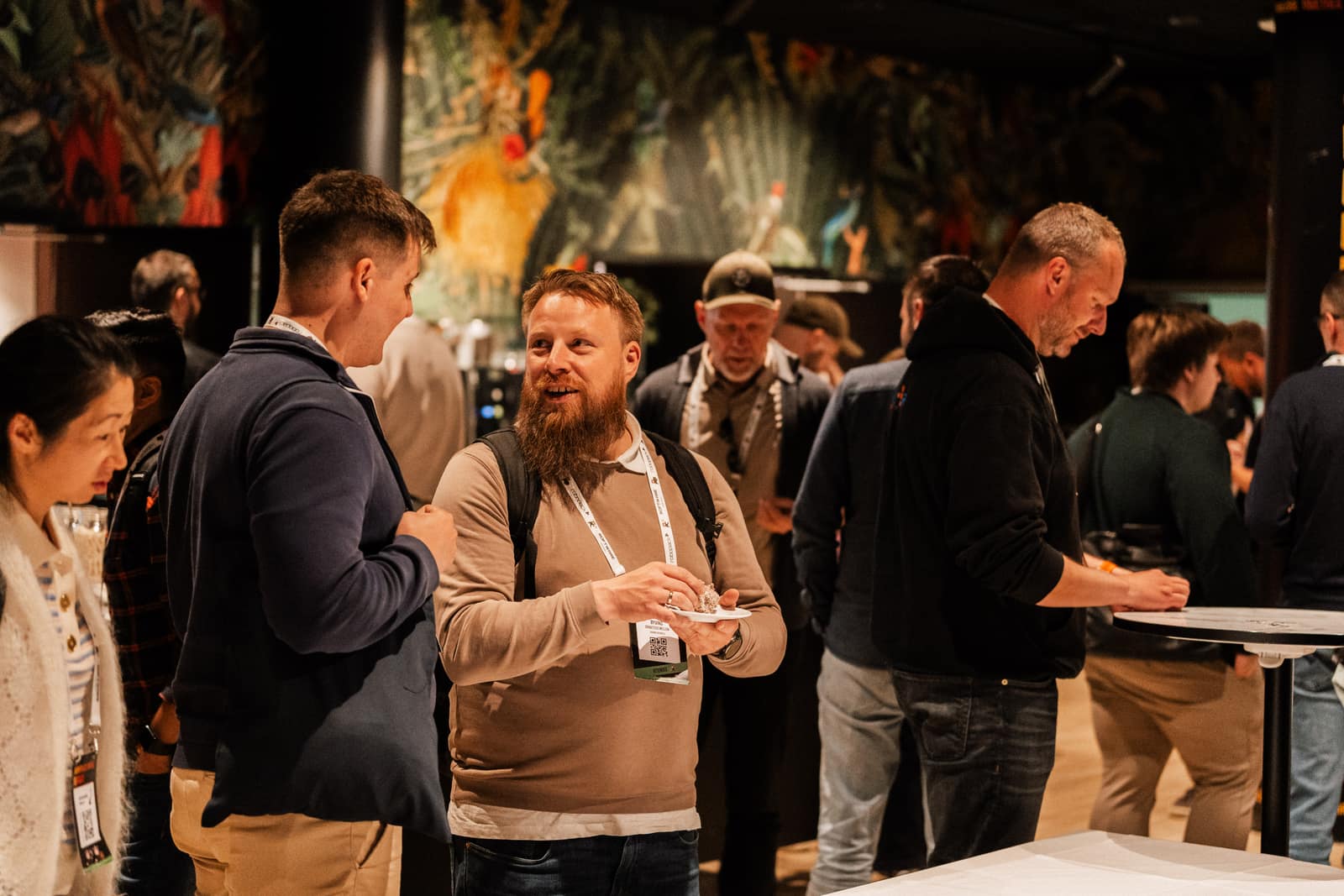 Attendees networking between sessions at Workplace Ninjas Norway 2026
